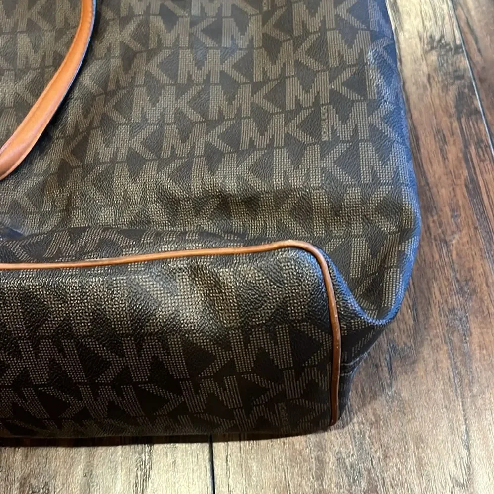 Michael Kors Signature Brown Tote Bag Shoulder Bag big in GUC